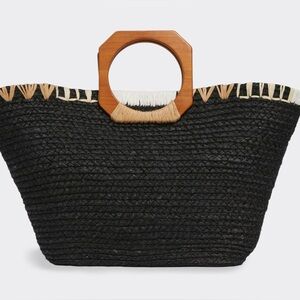 Vineyard Vines Woven Straw Tote Black Cream Wooden Handles NWT